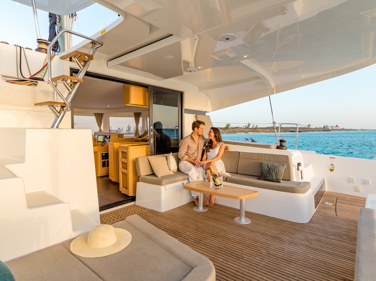 Lagoon 42 Millenium Cockpit